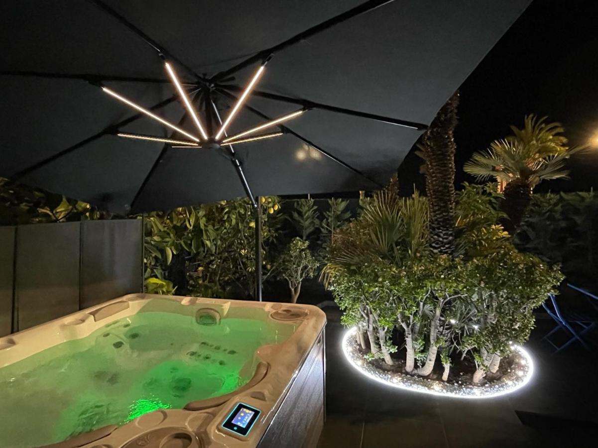 Luxury Garden Jacuzzi Promenade Apartment Ница Екстериор снимка