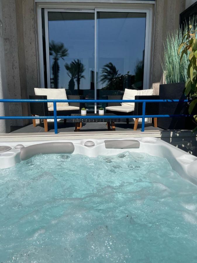 Luxury Garden Jacuzzi Promenade Apartment Ница Екстериор снимка