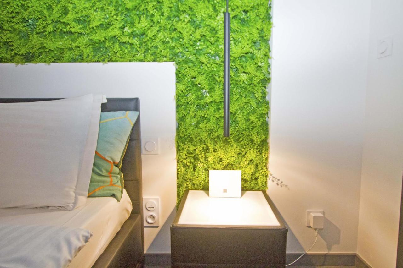 Luxury Garden Jacuzzi Promenade Apartment Ница Екстериор снимка
