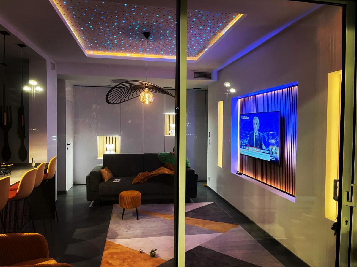 Luxury Garden Jacuzzi Promenade Apartment Ница Екстериор снимка