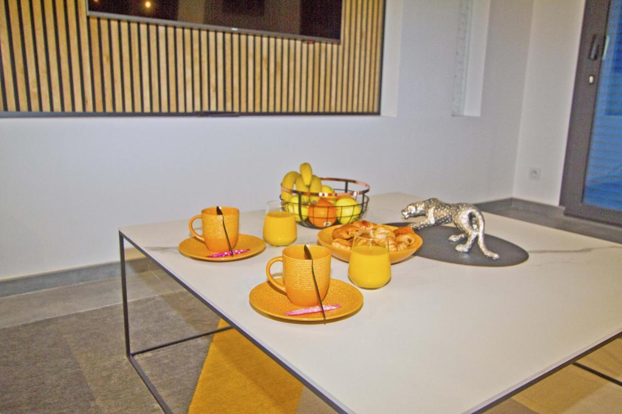 Luxury Garden Jacuzzi Promenade Apartment Ница Екстериор снимка
